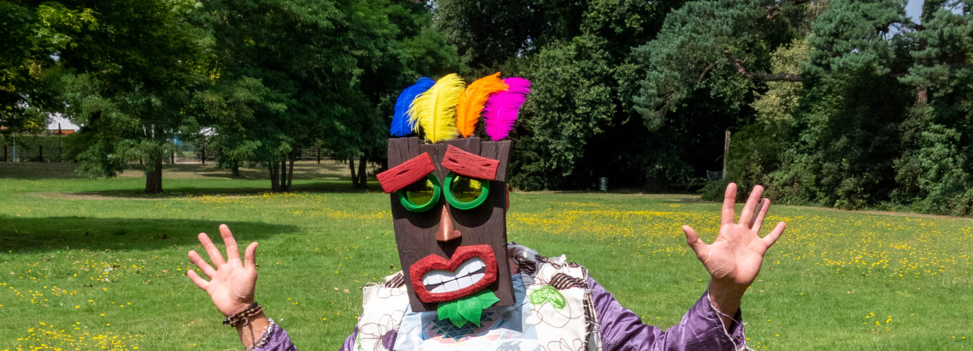 Contact crash bandicoot aku aku life size mask to wear SL2 - Contact
